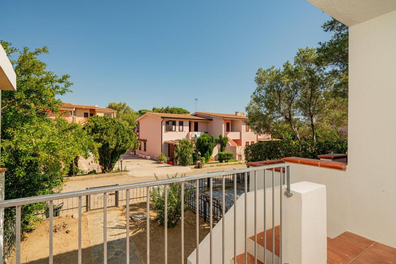 Appartamento Residenziale Trilocale 6 Posti Letto Via Oristano Сан-Теодоро Екстер'єр фото