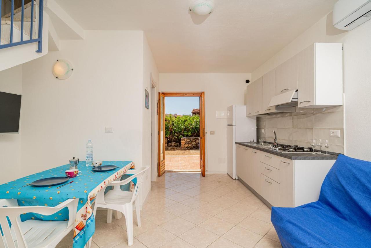 Appartamento Residenziale Trilocale 6 Posti Letto Via Oristano Сан-Теодоро Екстер'єр фото